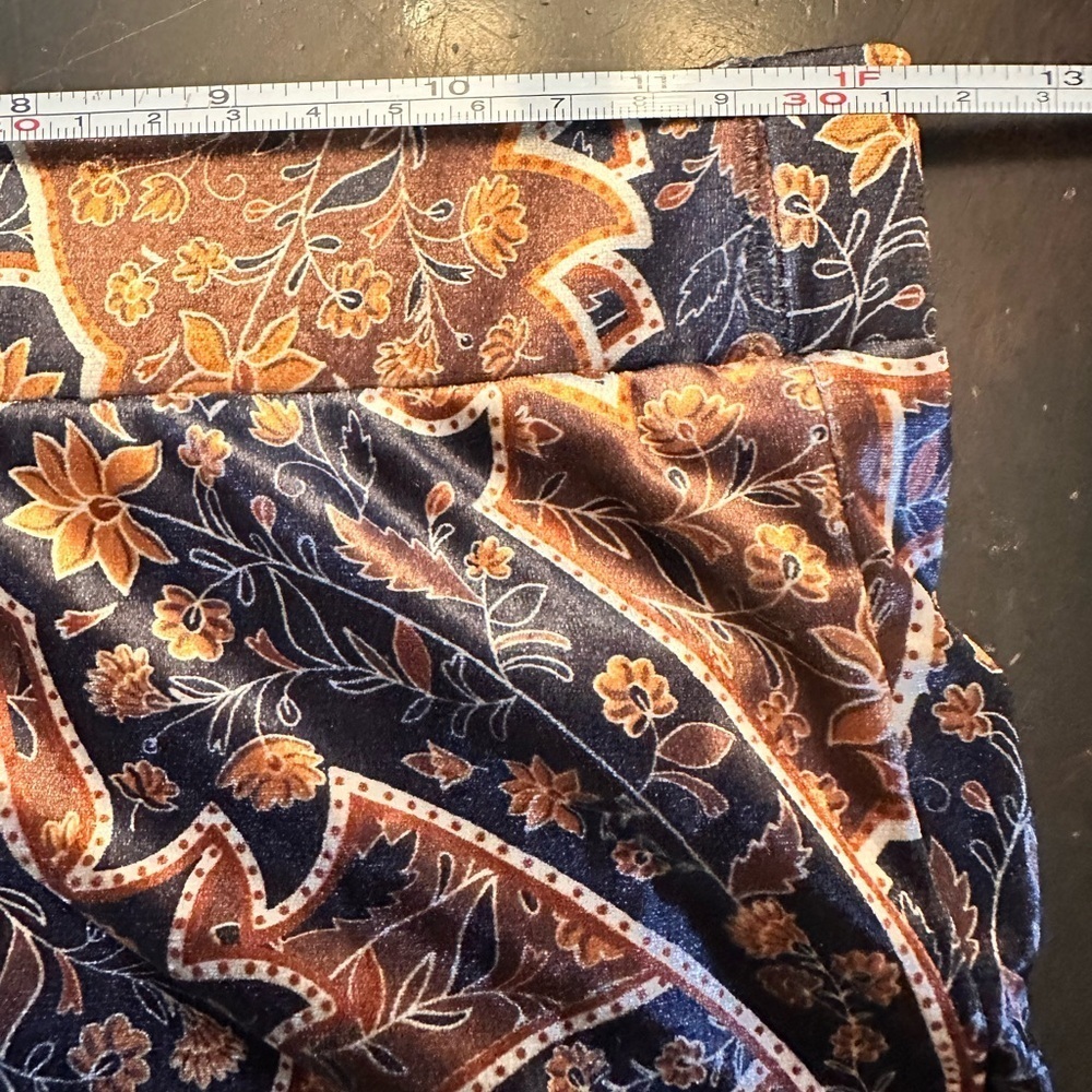 Elodie - Velvet Paisley Pants - Picture 10 of 10